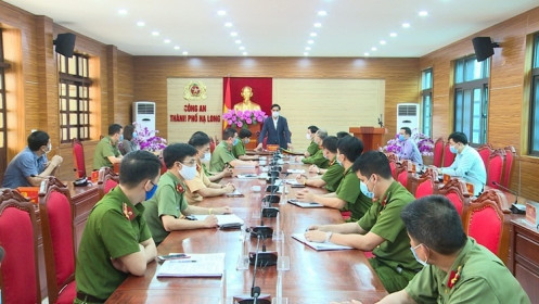 75 công an ở Quảng Ninh phải cách ly vì bắt cướp nghi nhiễm Covid 19