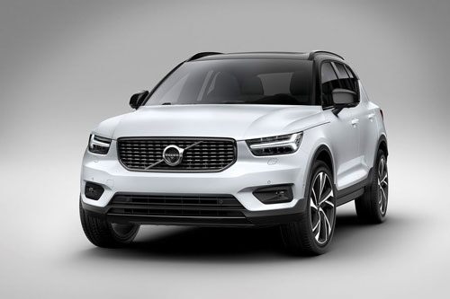 Top 10 xe hơi hạng sang rẻ nhất năm 2020