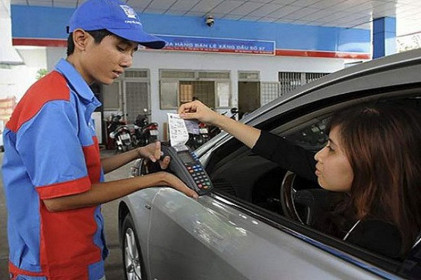 25% cửa hàng xăng dầu ở Hà Nội chấp nhận thanh toán không tiền mặt