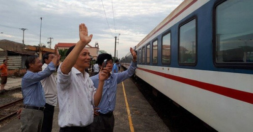 Chỉ đạo hạn chế bán vé xe lửa Hà Nội, Sài Gòn đến ga Tam Kỳ