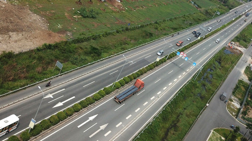 ​Cao tốc Bắc Nam đoạn Nha Trang - Cam Lâm: GPMB vướng vì giải ngân chậm