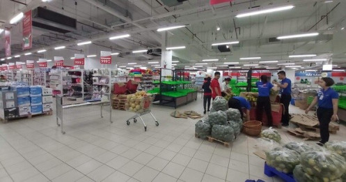 Các siêu thị Lotte, Co.opmart, Satra... giảm doanh thu 50% vì COVID-19