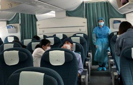 Chuyến bay chở 12 công dân Việt Nam mắc kẹt vì Covid-19 ở Nhật Bản