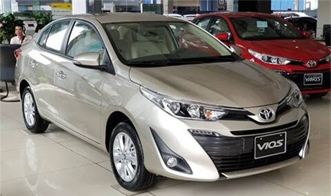Toyota Vios bỏ xa Hyundai Accent, Kia Soluto giá rẻ vượt Honda City ở phân khúc hạng B