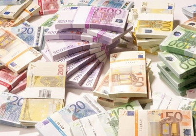 Kinh tế EU cần hơn 1.000 tỷ USD ứng phó với tác động của COVID-19