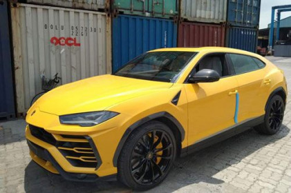 Ngắm Lamborghini Urus 4 chỗ đầu tiên về Việt Nam