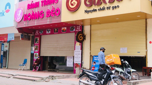 Dịch bệnh Covid-19 'tàn phá' thị trường bất động sản bán lẻ ở Hà Nội