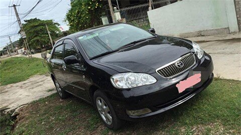 Sốc với Toyota Camry, Land Cruiser, Corolla Altis giá chỉ từ 14,5 triệu đồng tại Việt Nam