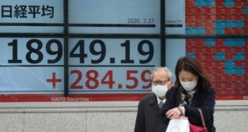 Chứng khoán Nhật - Hàn im ắng khi giá dầu tiếp tục trượt dốc