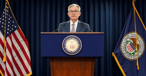 Fed: Nền kinh tế Mỹ một lần nữa đối mặt với “cú đấm mạnh” từ đại dịch