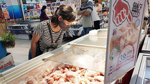 Cục Chăn nuôi lên tiếng về thịt gà nhập khẩu ồ ạt vào thị trường Việt Nam
