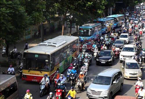 Xe buýt Hà Nội hoạt động trở lại với 100% công suất