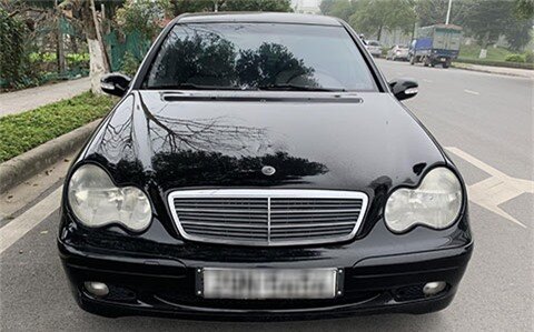 Sốc với Mercedes-Benz C180 được rao bán chỉ 175 triệu đồng
