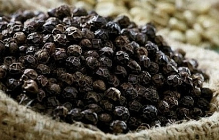 Xuất khẩu hồ tiêu vẫn chịu áp lực kép