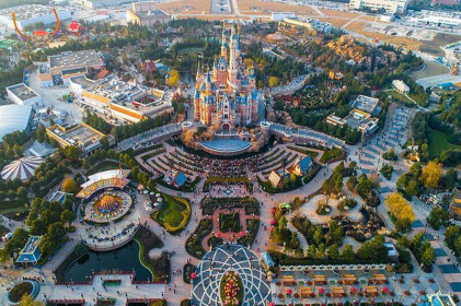 Tổn thất 1,4 tỷ USD, Disney 'nóng lòng' tái mở cửa công viên giải trí