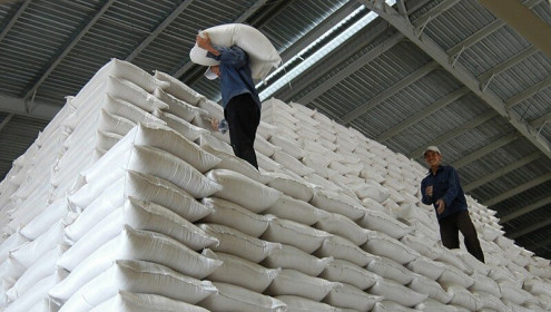 Nhiều Cục dự trữ Nhà nước cho doanh nghiệp gửi gạo không hợp đồng