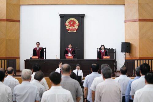 Cựu chủ tịch Đà Nẵng Trần Văn Minh không oan, bắt tạm giam tại tòa