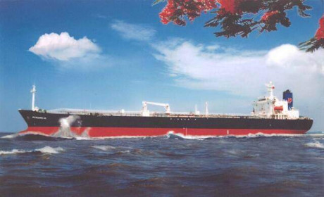 Bán 'ế' tàu chở dầu, Vipco giảm giá bán 40%