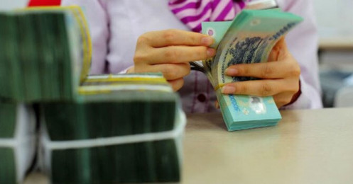 Tài chính 24h: Giảm lãi suất điều hành – mừng nhưng cũng lo