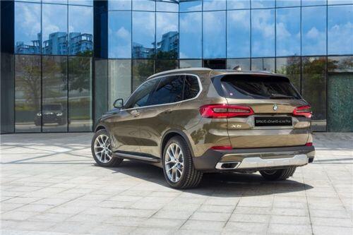 BMW X5 2020 có ưu điểm gì để cạnh tranh với Audi Q7?