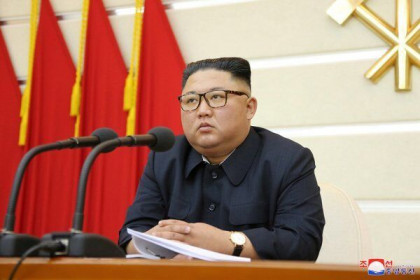 Che giấu bất ổn kinh tế, Triều Tiên sẽ phóng thêm tên lửa?