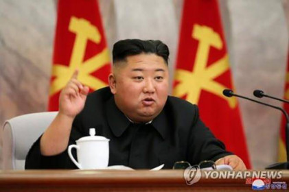 Ông Kim Jong-un tái xuất, chủ trì họp Quân ủy Trung ương Triều Tiên