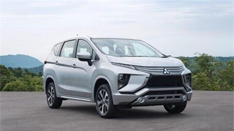 Mitsubishi Xpander giảm giá xuống dưới 500 triệu, đấu Toyota Innova, Suzuki Ertiga