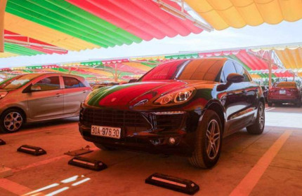 Đại gia Việt bán Porsche, Mercedes đổi lấy ô tô VinFast