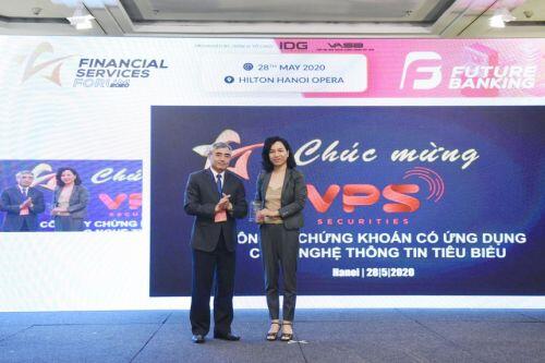 VPS giành hai giải thưởng uy tín tại Diễn đàn Dịch vụ tài chính và Hội thảo Future Banking 2020