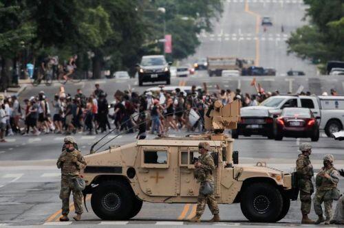 Thủ đô Washington đối phó biểu tình quy mô cực lớn