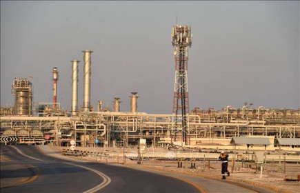 Saudi Arabia và các nước vùng Vịnh không gia hạn cắt giảm sản lượng dầu mỏ