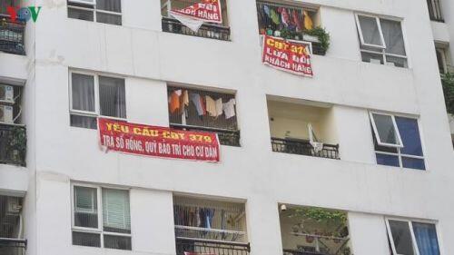 Chây ì làm sổ hồng cho người mua nhà: Mức phạt 1 tỷ đồng không đủ sức răn đe