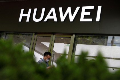Tại sao Trung Quốc chưa đáp trả động thái của Mỹ đối với Huawei?