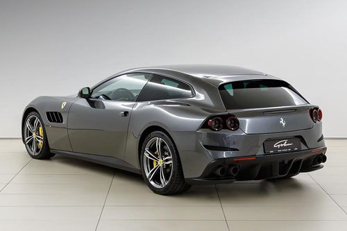 Chi tiết Ferrari GTC4Lusso: Cong suất 690 mã lực, giá hơn 7 tỷ đồng
