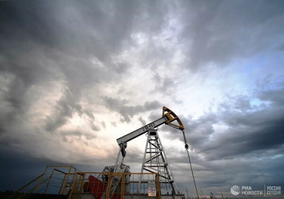 Chuyên gia nhận định thị trường dầu mỏ thế giới có thể là 'một cú lừa'