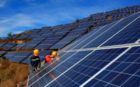 Phát triển năng lượng tái tạo: Doanh nghiệp thừa năng lực nhưng vẫn phải nhập khẩu điện
