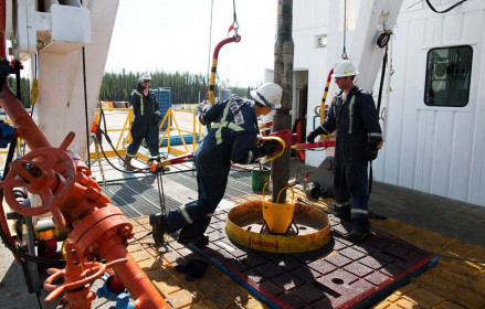 Giá dầu tăng mặc dù vẫn còn những lo ngại về làn sóng Covid-19 thứ hai