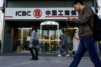 Các ngân hàng Trung Quốc: Giữ trần lợi nhuận ở mức một con số