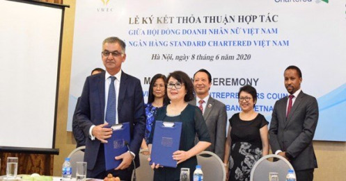 25 triệu USD được Standard Chartered Việt Nam hỗ trợ doanh nghiệp do phụ nữ làm chủ