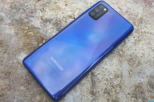 Cận cảnh Samsung Galaxy A31 với pin 5.000 mAh, RAM 6 GB, giá 6,49 triệu đồng tại Việt Nam