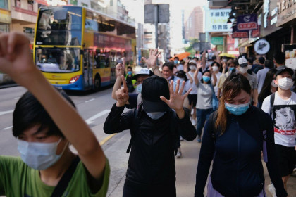 Biểu tình ở Hồng Kông phản đối dự luật an ninh, hàng chục người bị bắt