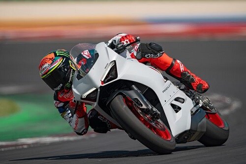 Ducati Panigale V2 White Rosso mới sẽ ra mắt vào tháng 8 tới