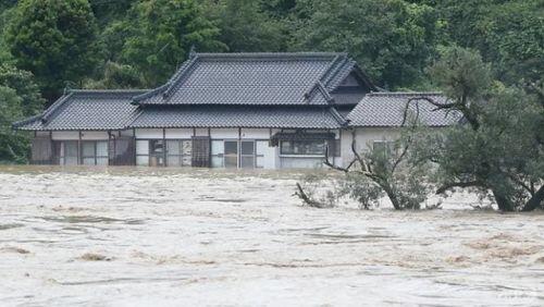 Lũ nhấn chìm viện dưỡng lão Nhật Bản, 14 người nghi thiệt mạng