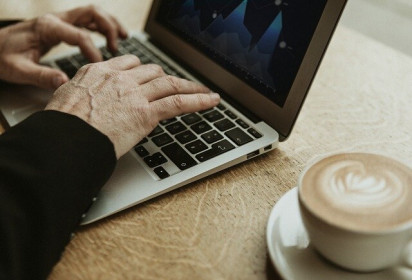 DAH: Con trai Chủ tịch muốn gom vào 1 triệu cổ phiếu