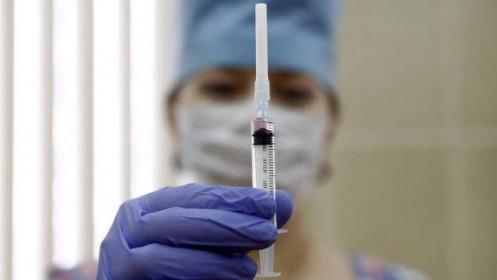 Nga dự kiến tiêm vaccine ngừa COVID-19 vào tháng 8