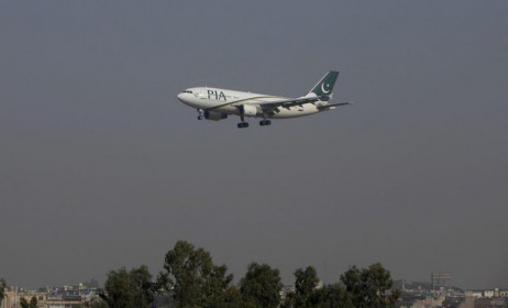 Lo ngại phi công dùng bằng giả, Mỹ cấm cửa hãng hàng không Pakistan
