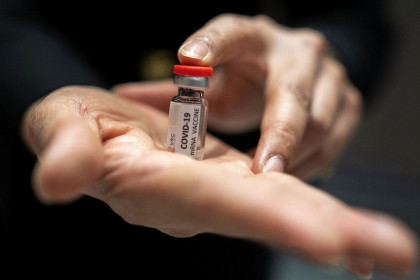 Thái Lan chuẩn bị thử nghiệm vắc xin ngừa Covid-19 trên người