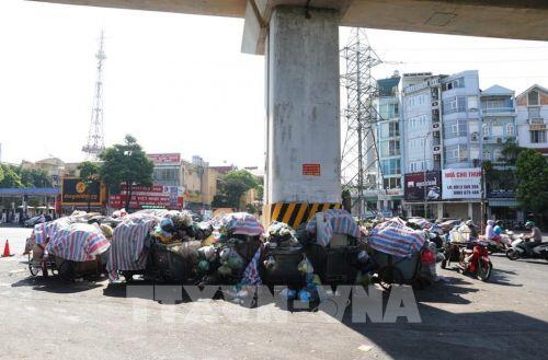 Chủ tịch UBND thành phố Hà Nội nói gì về việc ùn ứ rác thải?