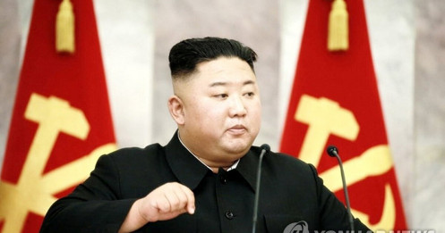 Ông Kim Jong-un tái xuất, họp về "răn đe chiến tranh"