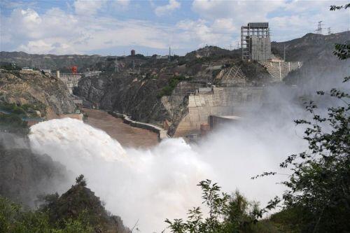 Lũ lụt ở Trung Quốc: Nước sông Hoàng Hà dâng cao hơn mức báo động, hồ chứa Liujiaxia tăng lưu lượng xả